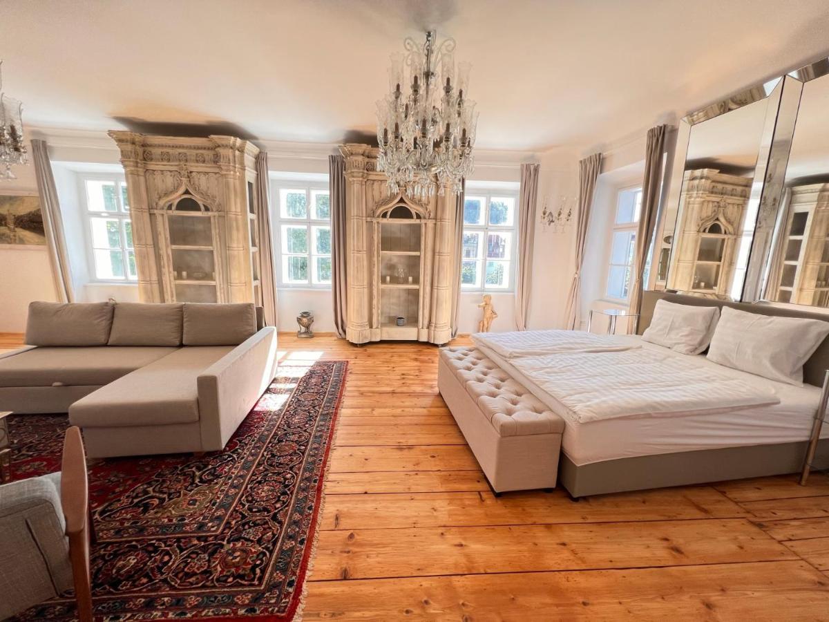 Ab Ljubljana - Breg Apartments Extérieur photo